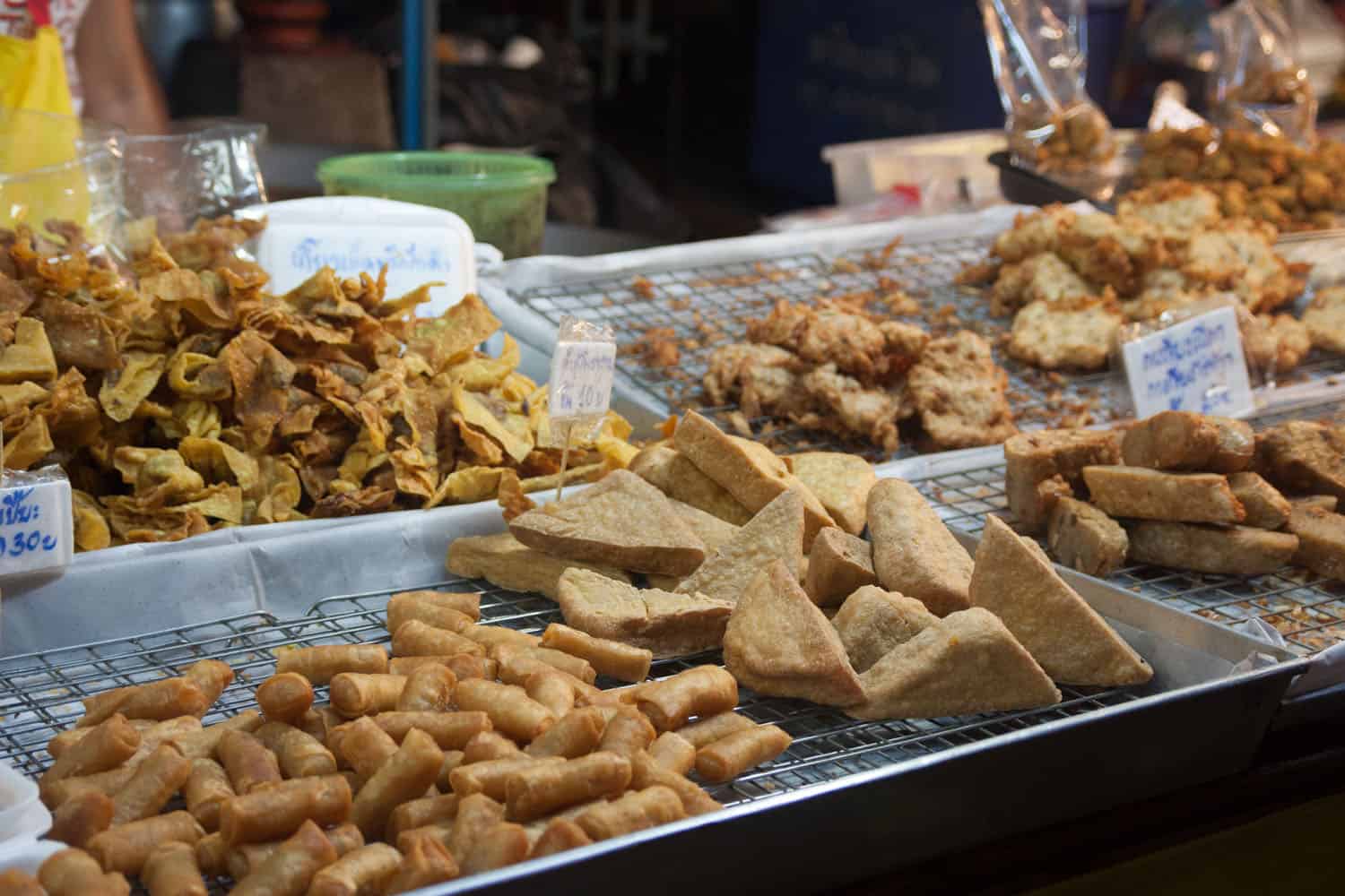 deep fried thai snacks