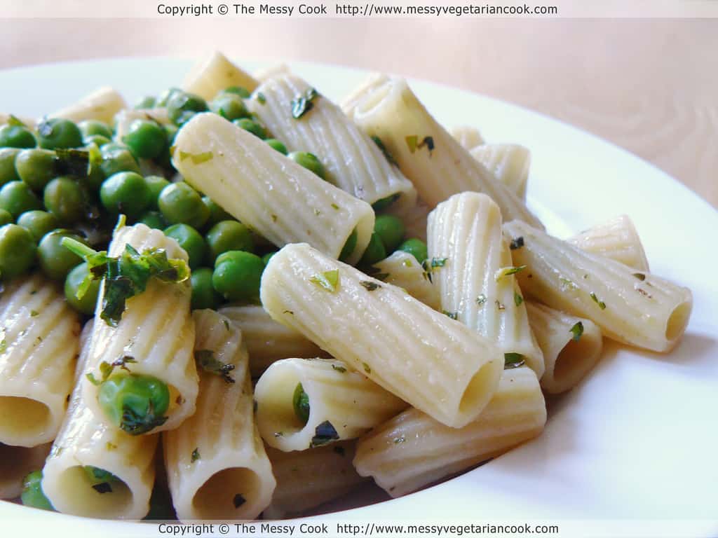 Summer Pasta with Minted Peas and Basil