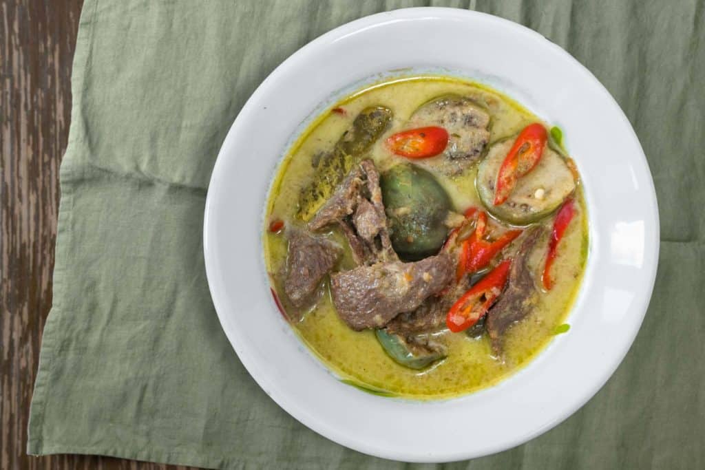 vegan Thai green curry with apple eggplants and faux beef