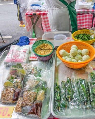 miang kham packaged up for sale
