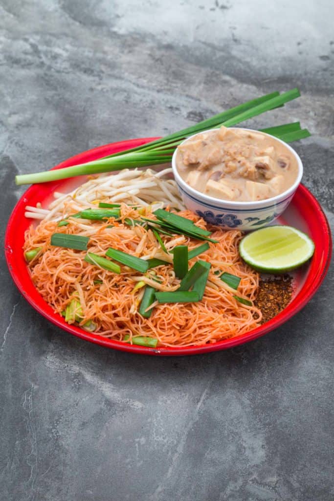 vegan thai mee gati